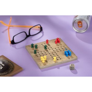 Le jeu des petits chevaux PAWN