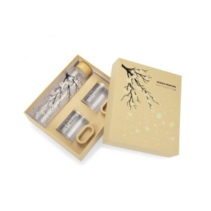 Set à boissons avec éléments en bambou TRINKLA